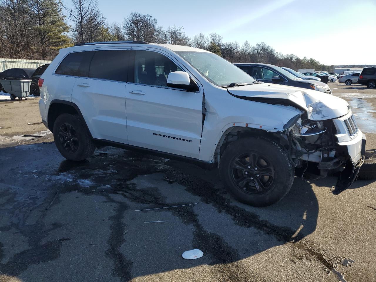2014 Jeep Grand Cherokee VIN 1C4RJFAG3EC439492 Copart auction photo, front end / minor dent/scratches damage thumbnail 4