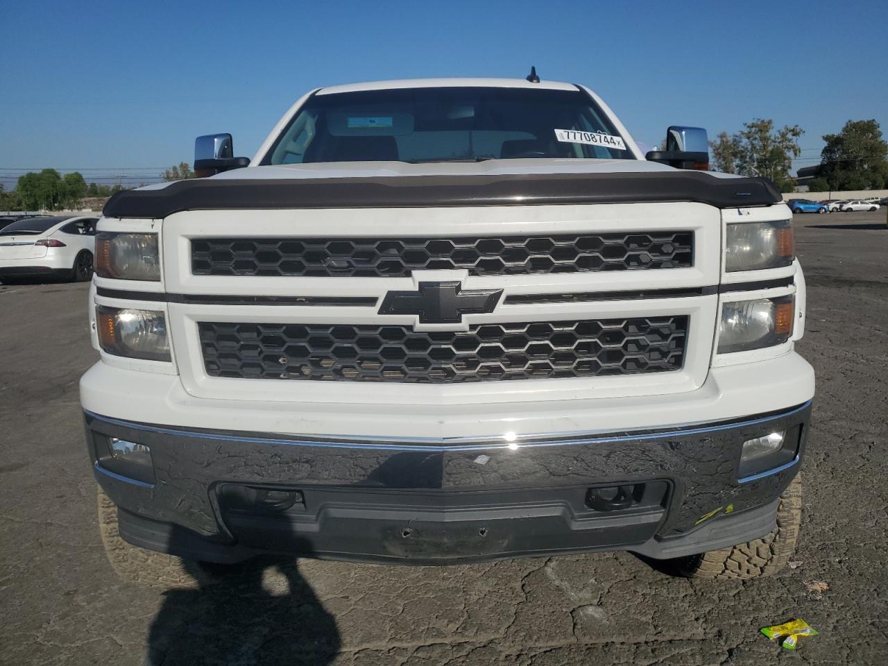2015 Chevrolet Silverado VIN 3GCUKREC2FG145709 Copart auction photo, rear end / side damage thumbnail 5