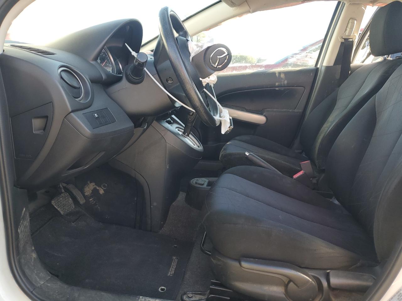 2013 Mazda 2 VIN JM1DE1KZ2D0153084 Copart auction photo, rollover damage thumbnail 7