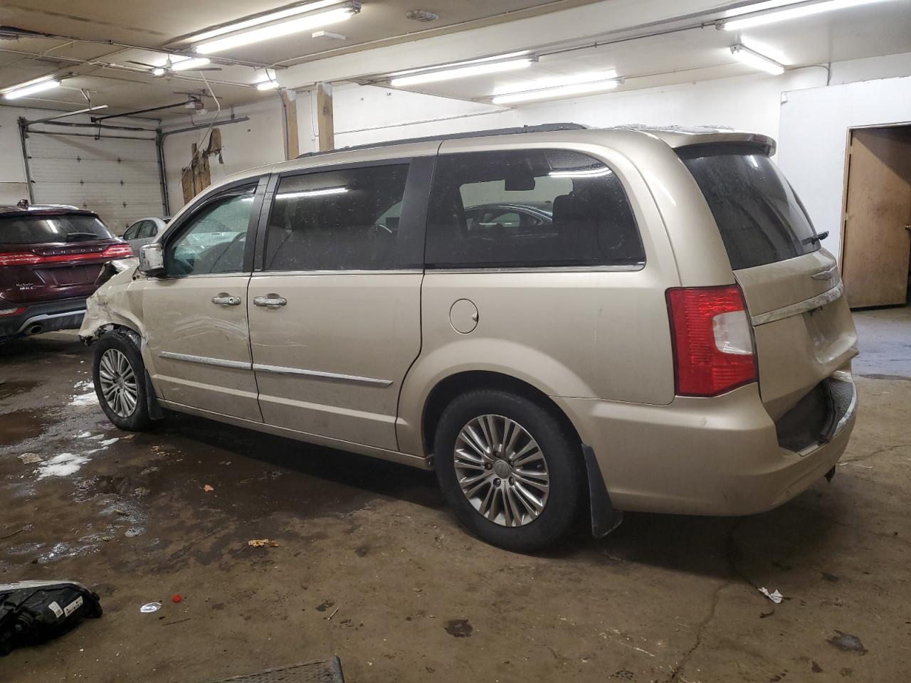 2013 Chrysler Town & Country VIN 2C4RC1CG3DR819612 Copart auction photo, all over damage thumbnail 2