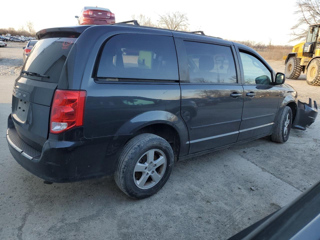2012 Dodge Caravan VIN 2C4RDGCG5CR408713 Copart auction photo, front end / side damage thumbnail 3
