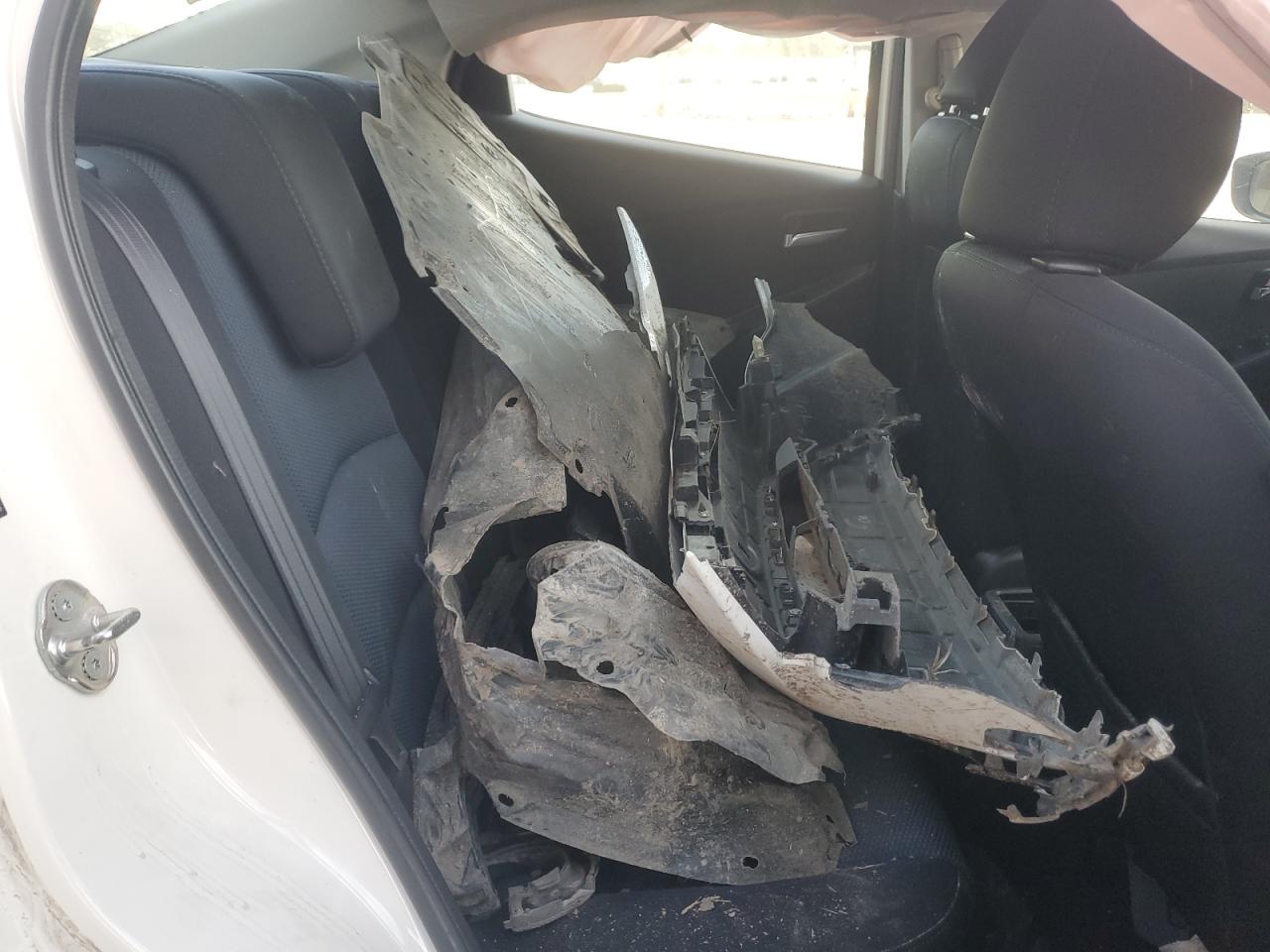 2017 Toyota Yaris VIN 3MYDLBYV2HY164308 Copart auction photo, front end / side damage thumbnail 10