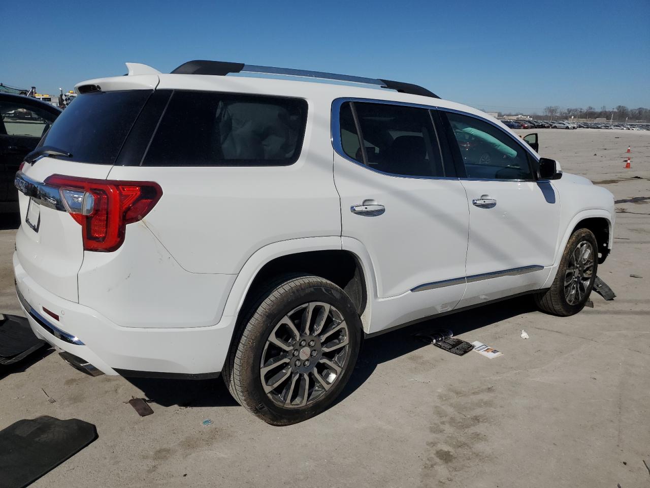 2020 GMC Acadia VIN 1GKKNPLSXLZ135801 Copart auction photo, front end damage thumbnail 3