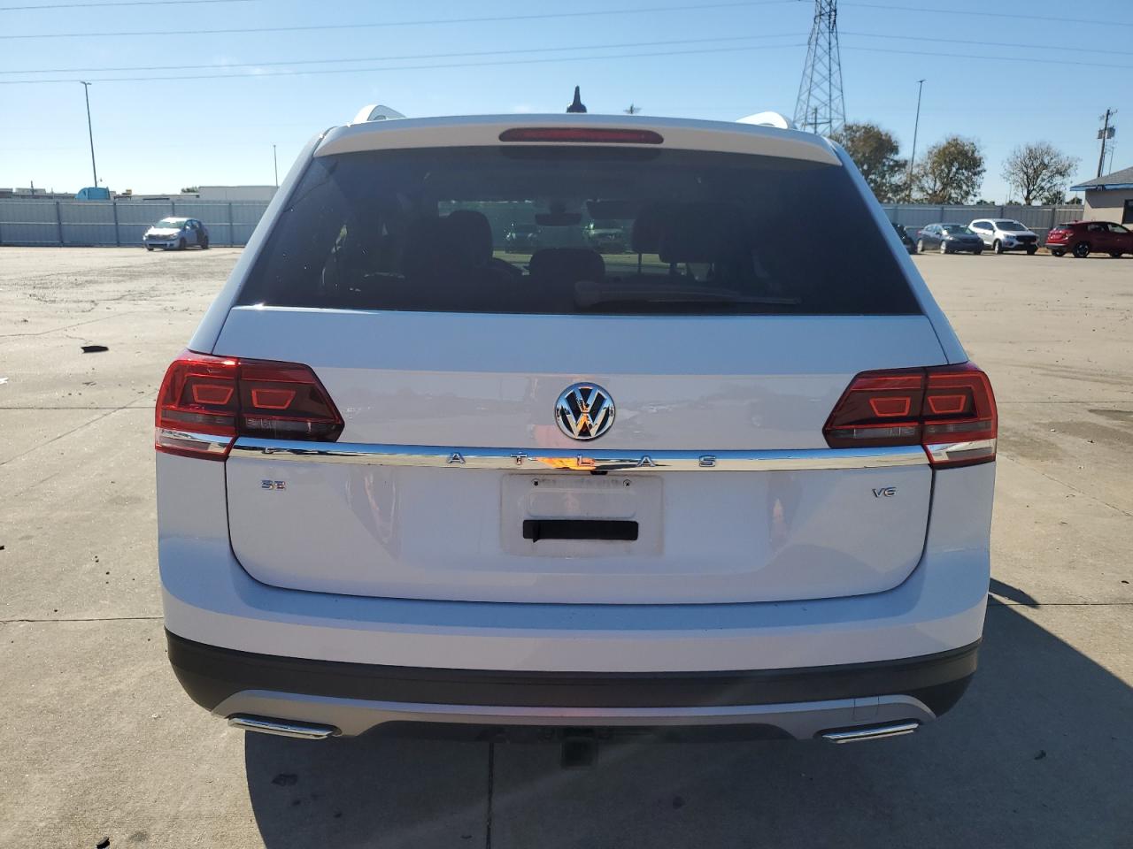 2019 Volkswagen Atlas VIN 1V2WR2CA8KC619641 Copart auction photo, front end / side damage thumbnail 6