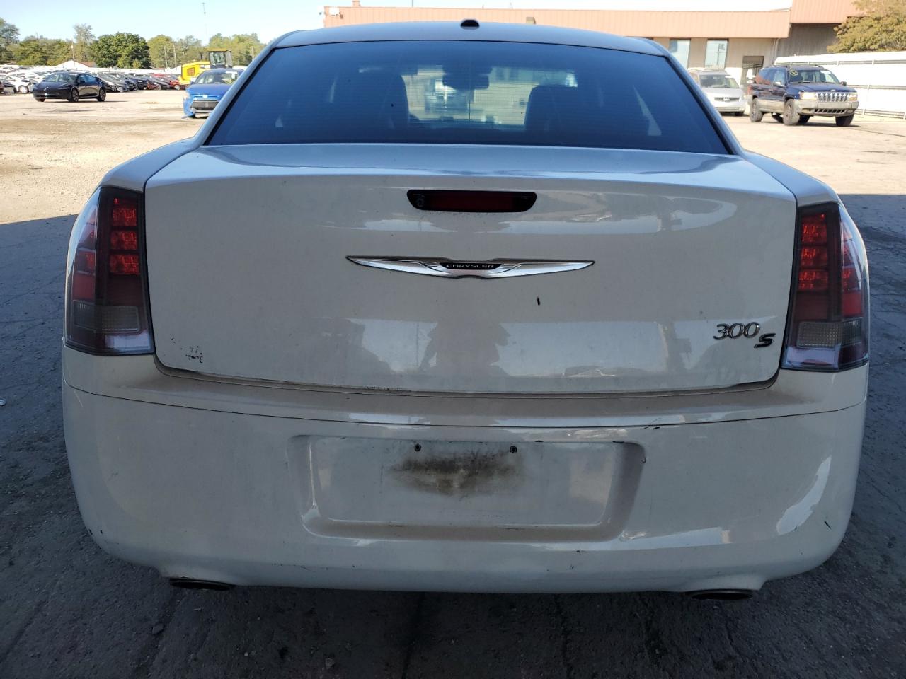 2014 Chrysler 300 VIN 2C3CCABG2EH344747 Copart auction photo, rear end / side damage thumbnail 6