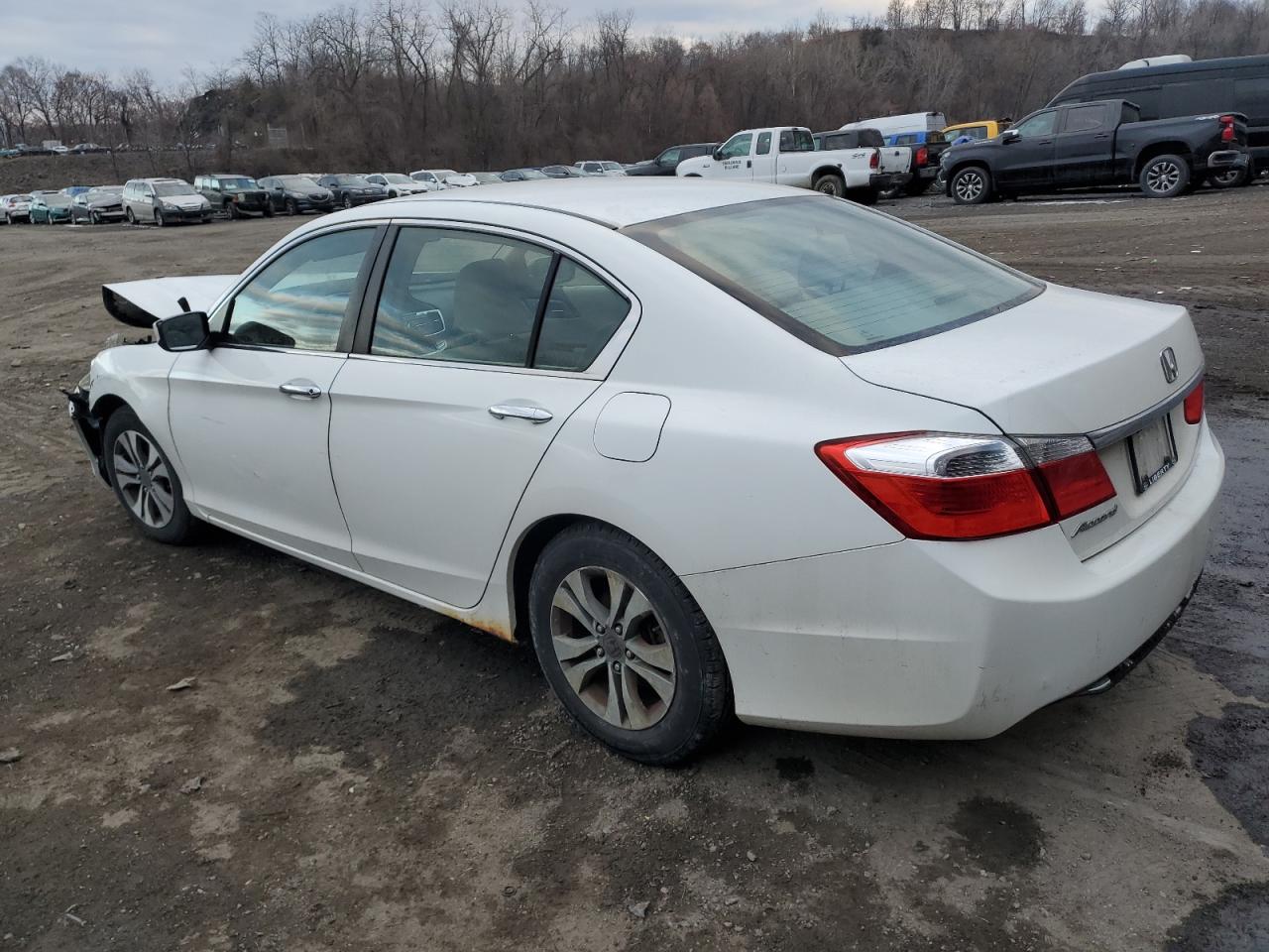 2013 Honda Accord VIN 1HGCR2F31DA052321 Copart auction photo, front end / minor dent/scratches damage thumbnail 2