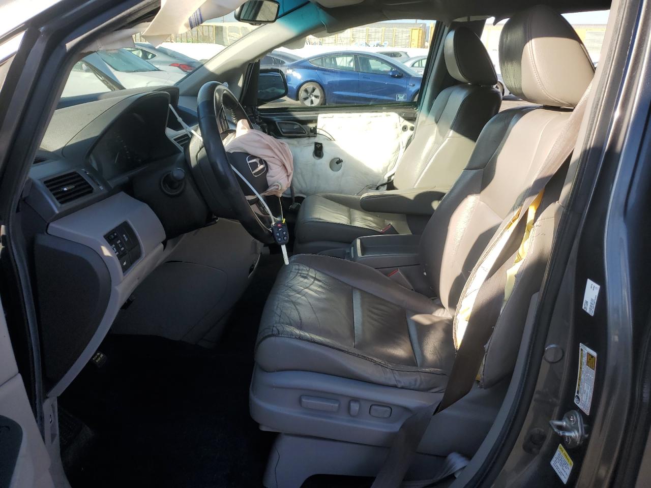 2012 Honda Odyssey VIN 5FNRL5H67CB073344 Copart auction photo, front end / side damage thumbnail 7
