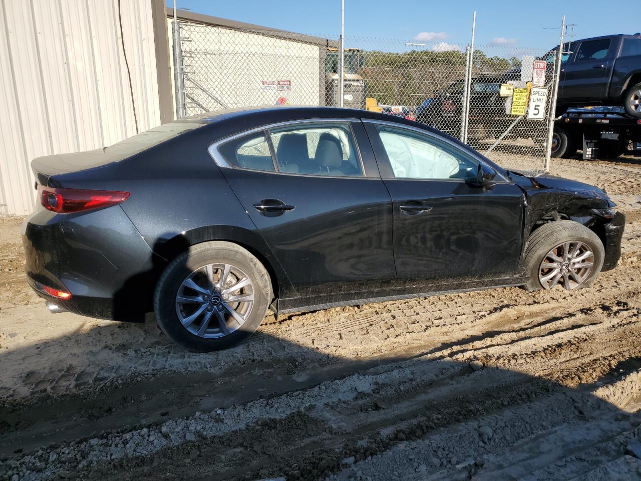 2022 Mazda 3 VIN JM1BPAAL0N1508375 Copart auction photo, front end / undercarriage damage thumbnail 3