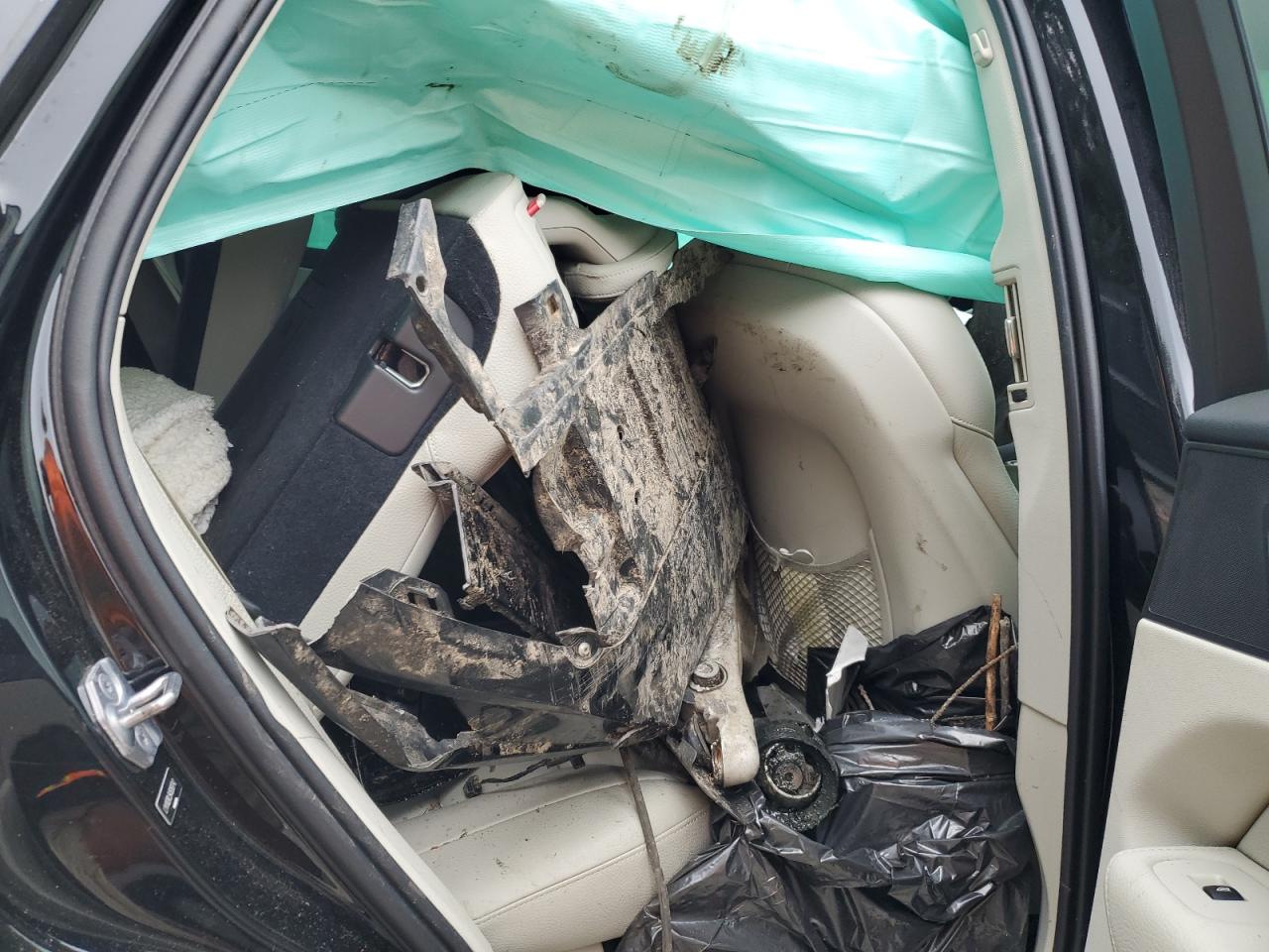 2019 Volvo XC60 VIN LYV102RL5KB283742 Copart auction photo, all over / minor dent/scratches damage thumbnail 10