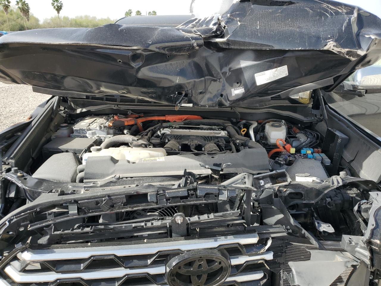 2023 Toyota Tundra VIN 5TFVC5DB6PX021426 Copart auction photo, front end / minor dent/scratches damage thumbnail 11
