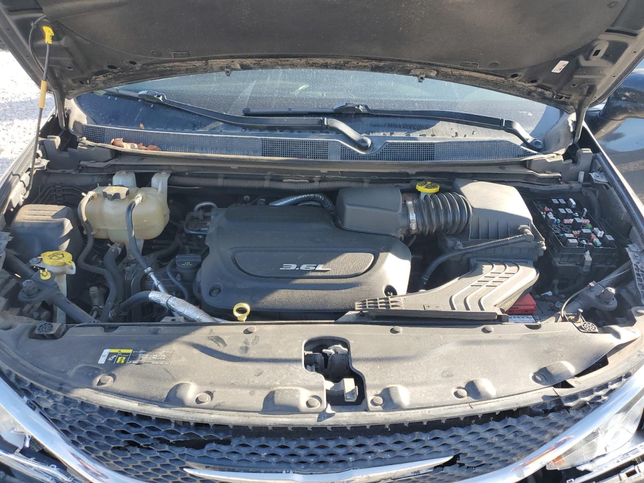 2018 Chrysler Pacifica VIN 2C4RC1BG4JR269396 Copart auction photo, front end damage thumbnail 14