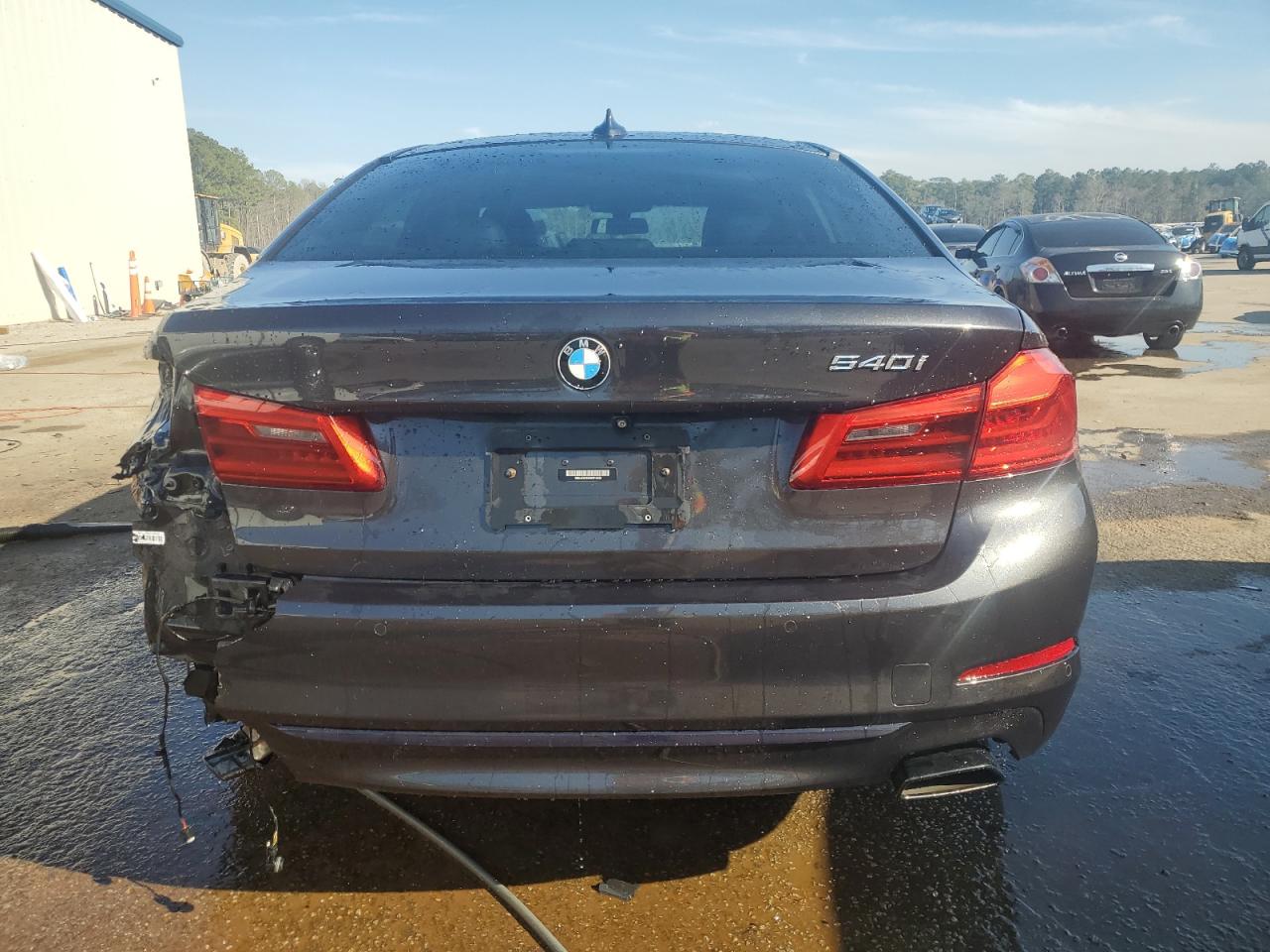 2019 BMW 5er VIN WBAJE5C53KWW18422 Copart auction photo, rear end damage thumbnail 6