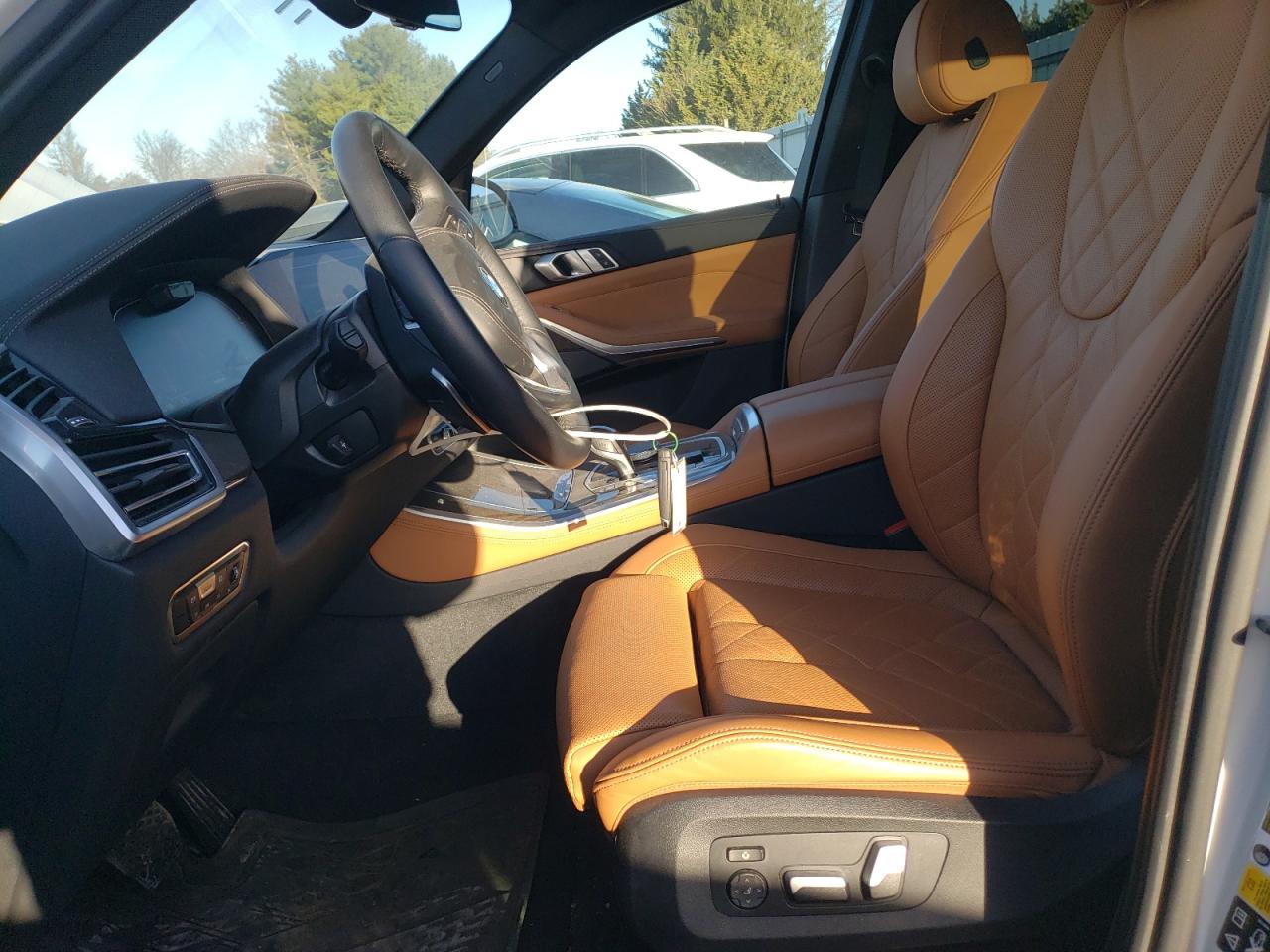 2023 BMW X5 VIN 5UXCR6C0XP9P15664 Copart auction photo, top/roof / minor dent/scratches damage thumbnail 7