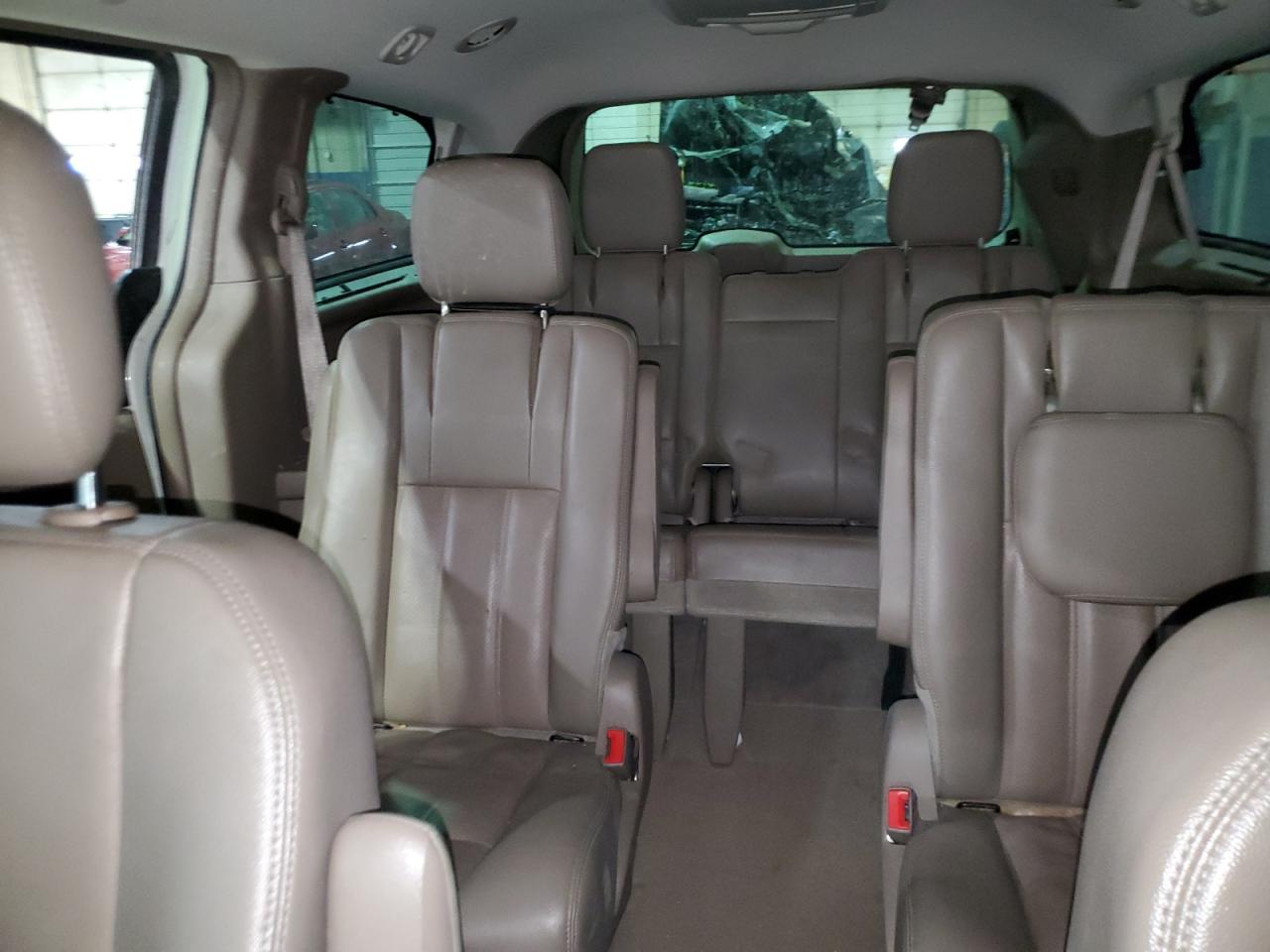 2013 Chrysler Town & Country VIN 2C4RC1CG7DR711669 Copart auction photo, side / rear end damage thumbnail 10