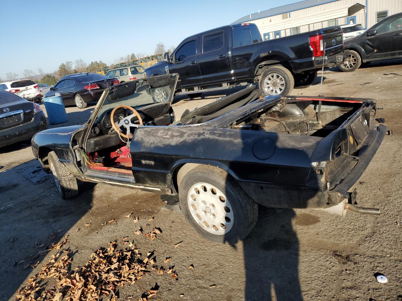 1988 Alfa Romeo Spider VIN ZARBC5707J1059230 Copart auction photo, all over damage thumbnail 2