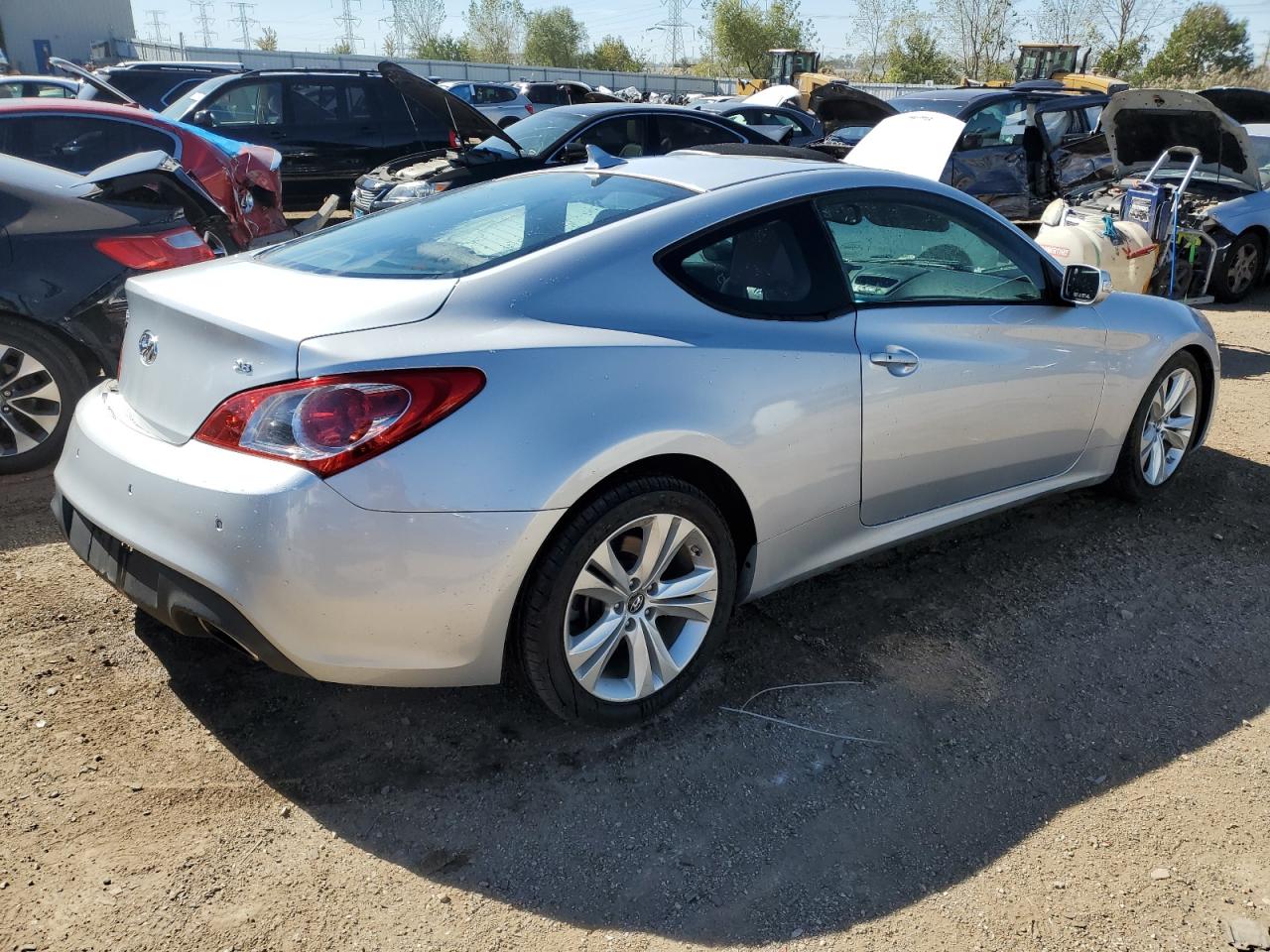 2010 Hyundai Genesis VIN KMHHU6KH8AU035100 Copart auction photo, all over damage thumbnail 3