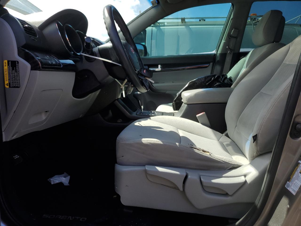 2013 KIA Sorento VIN 5XYKT3A66DG417840 Copart auction photo, vandalism damage thumbnail 7
