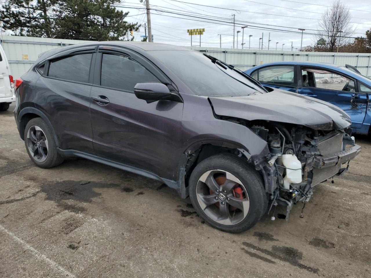 2018 Honda HR-V VIN 3CZRU5H56JM708027 Copart auction photo, front end damage thumbnail 4