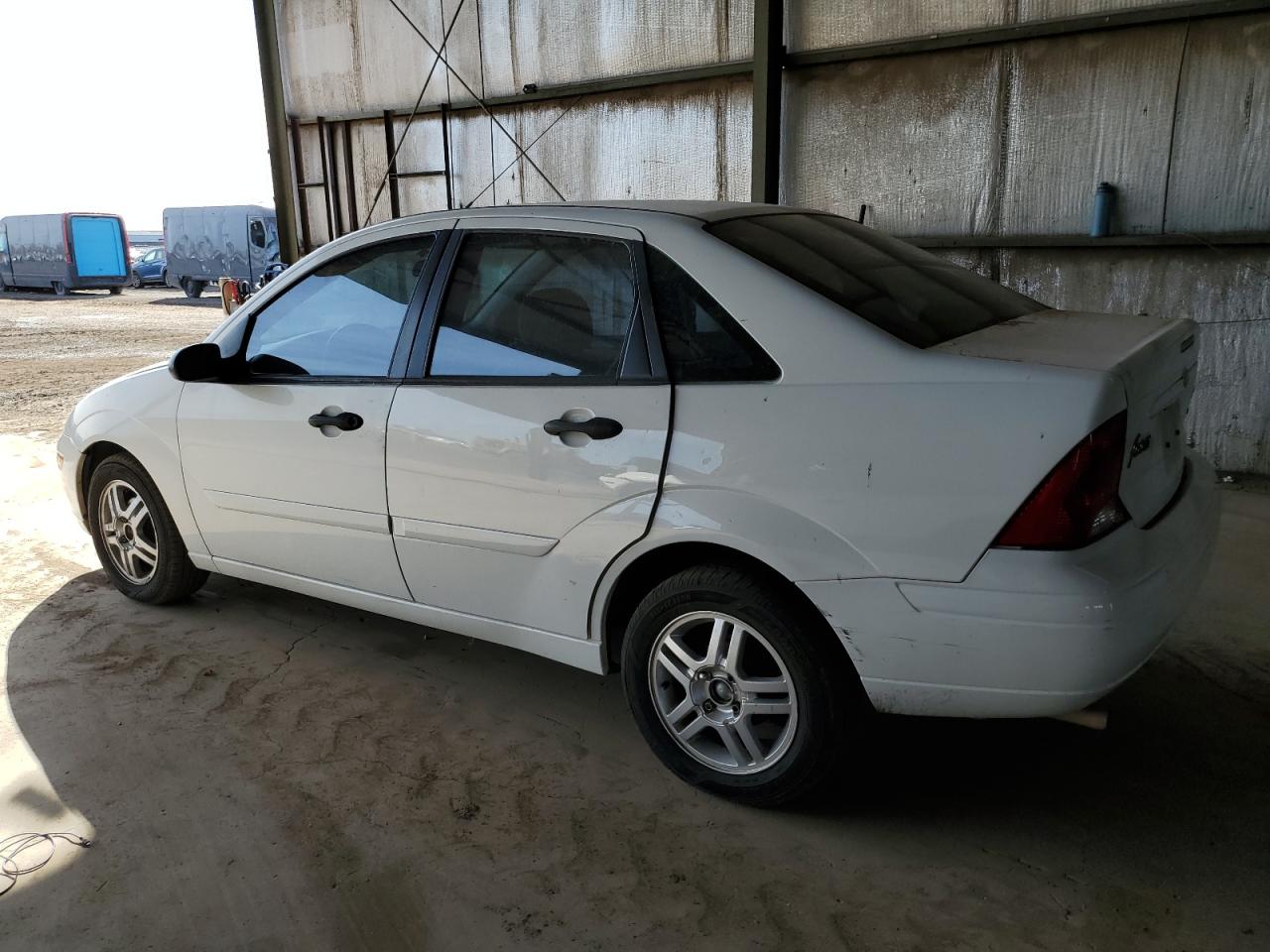 2004 Ford Focus VIN 1FAFP38Z44W160028 Copart auction photo, front end damage thumbnail 2