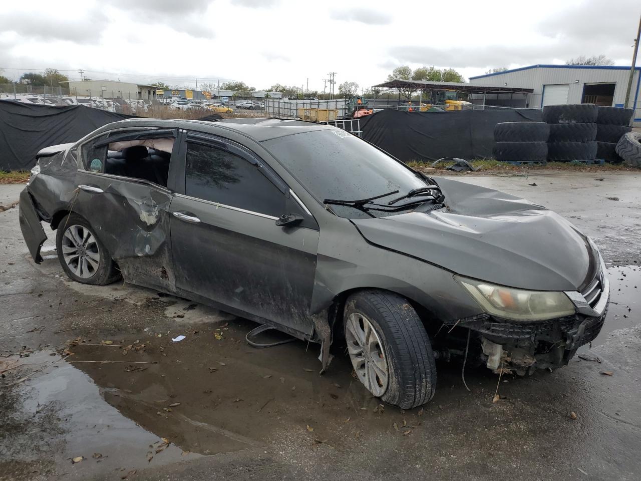 2014 Honda Accord VIN 1HGCR2F30EA171320 Copart auction photo, all over damage thumbnail 4