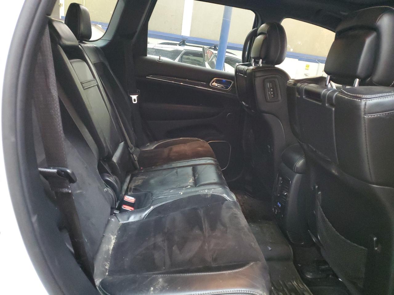 2017 Jeep Grand Cherokee VIN 1C4RJFDJ5HC939147 Copart auction photo, front end / side damage thumbnail 11