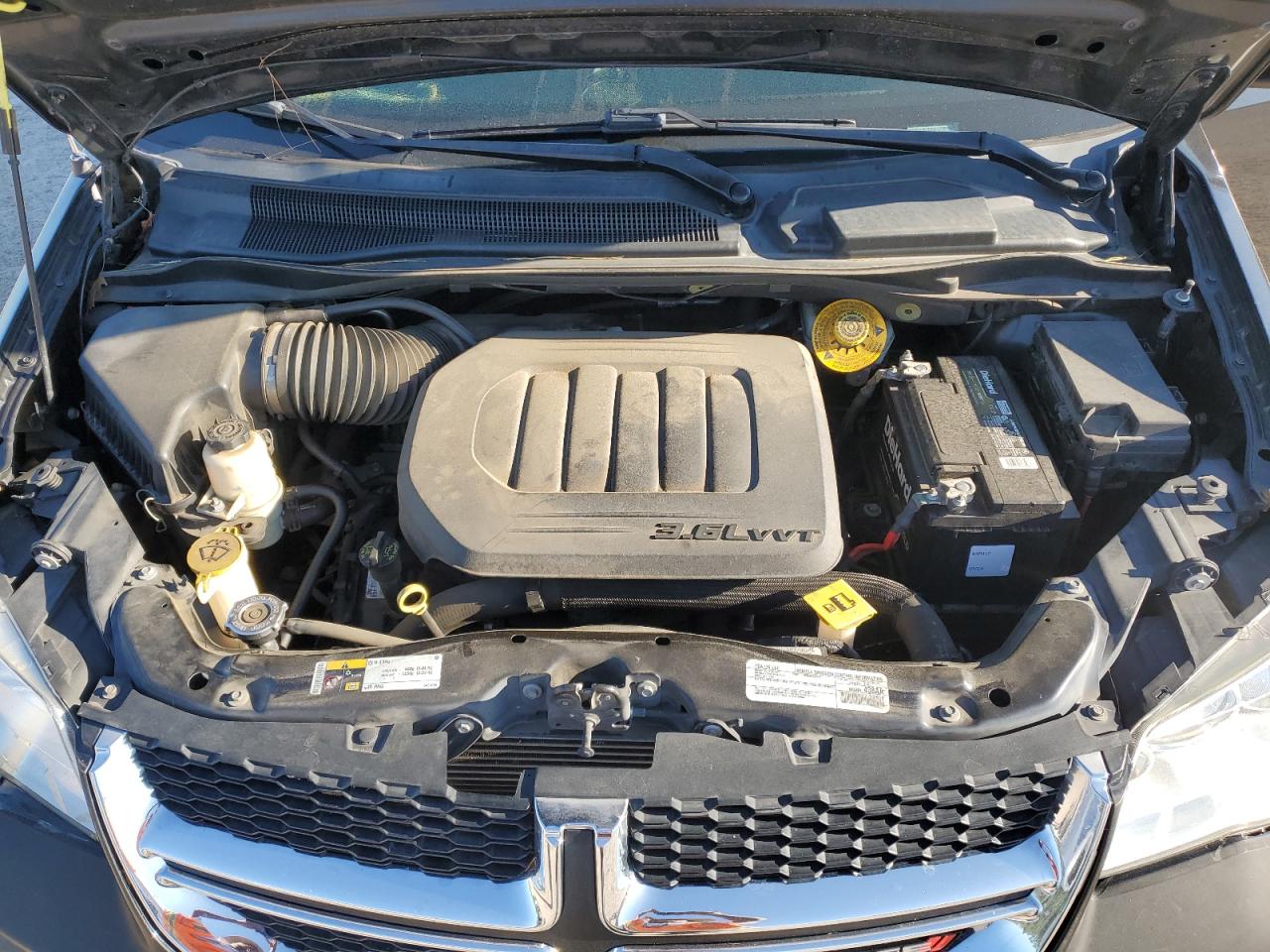 2019 Dodge Caravan VIN 2C4RDGCG9KR694189 Copart auction photo, front end / rear end damage thumbnail 14