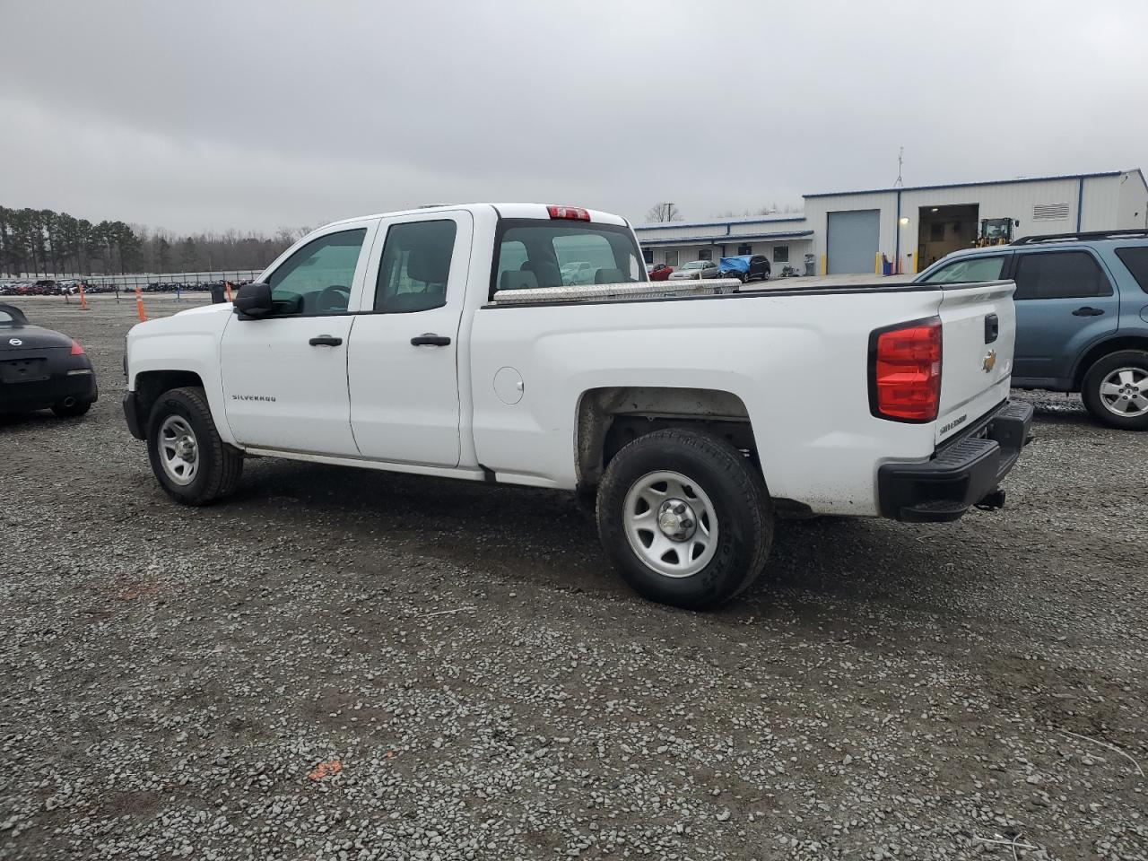 2018 Chevrolet Silverado VIN 1GCRCNEH2JZ272217 Copart auction photo, normal wear damage thumbnail 2
