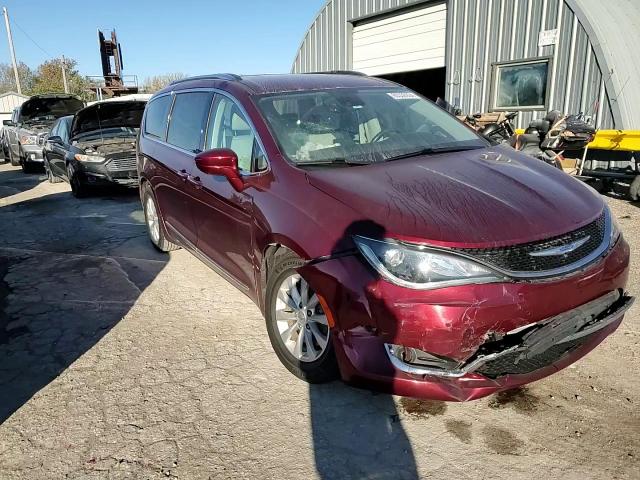 2019 Chrysler Pacifica VIN 2C4RC1BG5KR549331 Copart auction photo, front end / side damage thumbnail 11