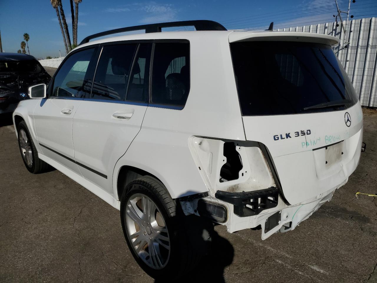 2014 Mercedes-Benz GLK-klasse VIN WDCGG5HB3EG313002 Copart auction photo, rear end / minor dent/scratches damage thumbnail 2