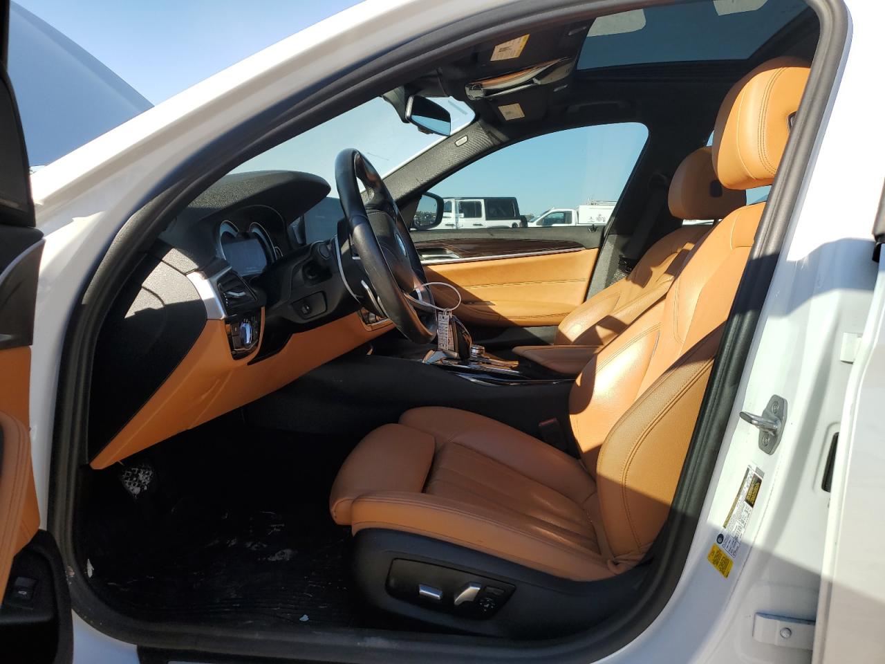 2018 BMW 5er VIN WBAJE5C57JG917534 Copart auction photo, rear end / minor dent/scratches damage thumbnail 7