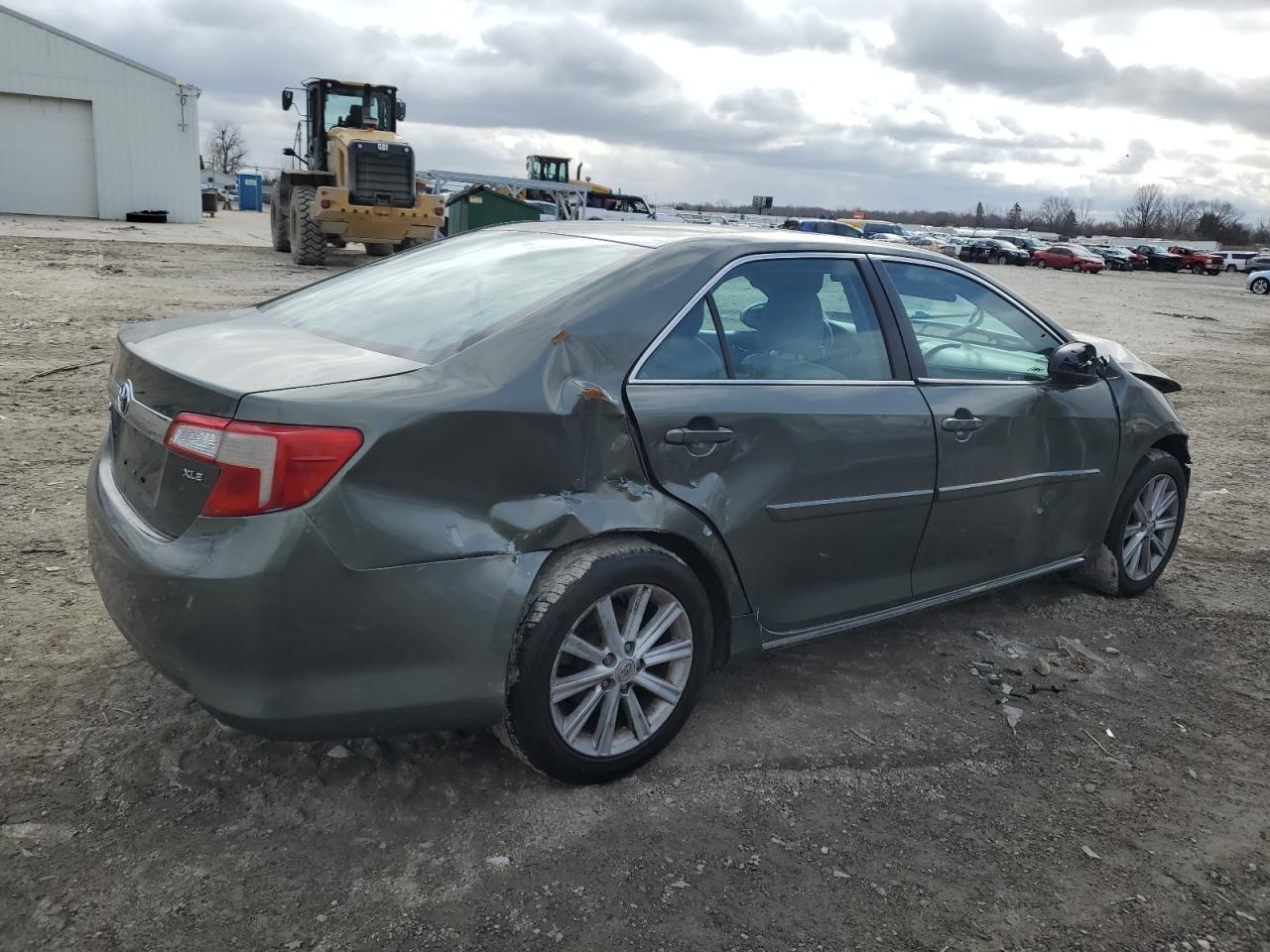 2013 Toyota Camry VIN 4T4BF1FK8DR292504 Copart auction photo, all over damage thumbnail 3