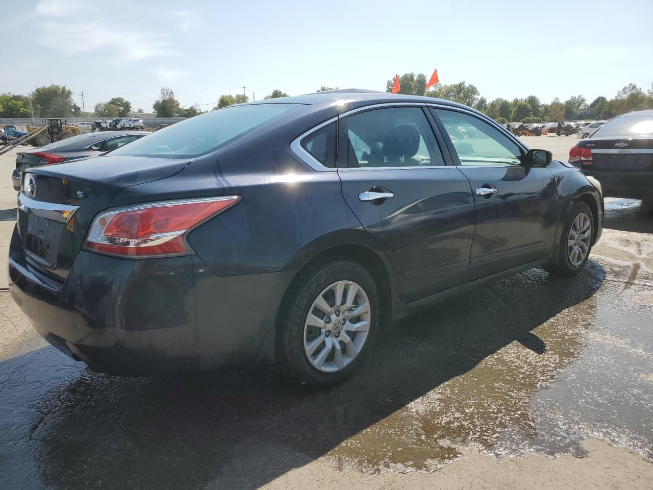 2015 Nissan Altima VIN 1N4AL3AP1FC188744 Copart auction photo, front end damage thumbnail 3