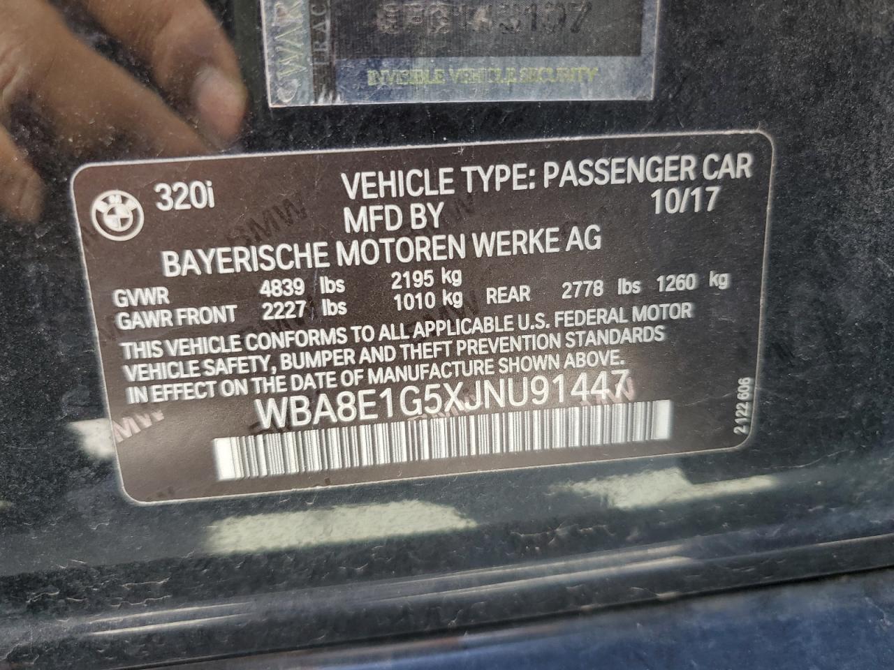 2018 BMW 3er VIN WBA8E1G5XJNU91447 Copart auction photo, front end / side damage thumbnail 13