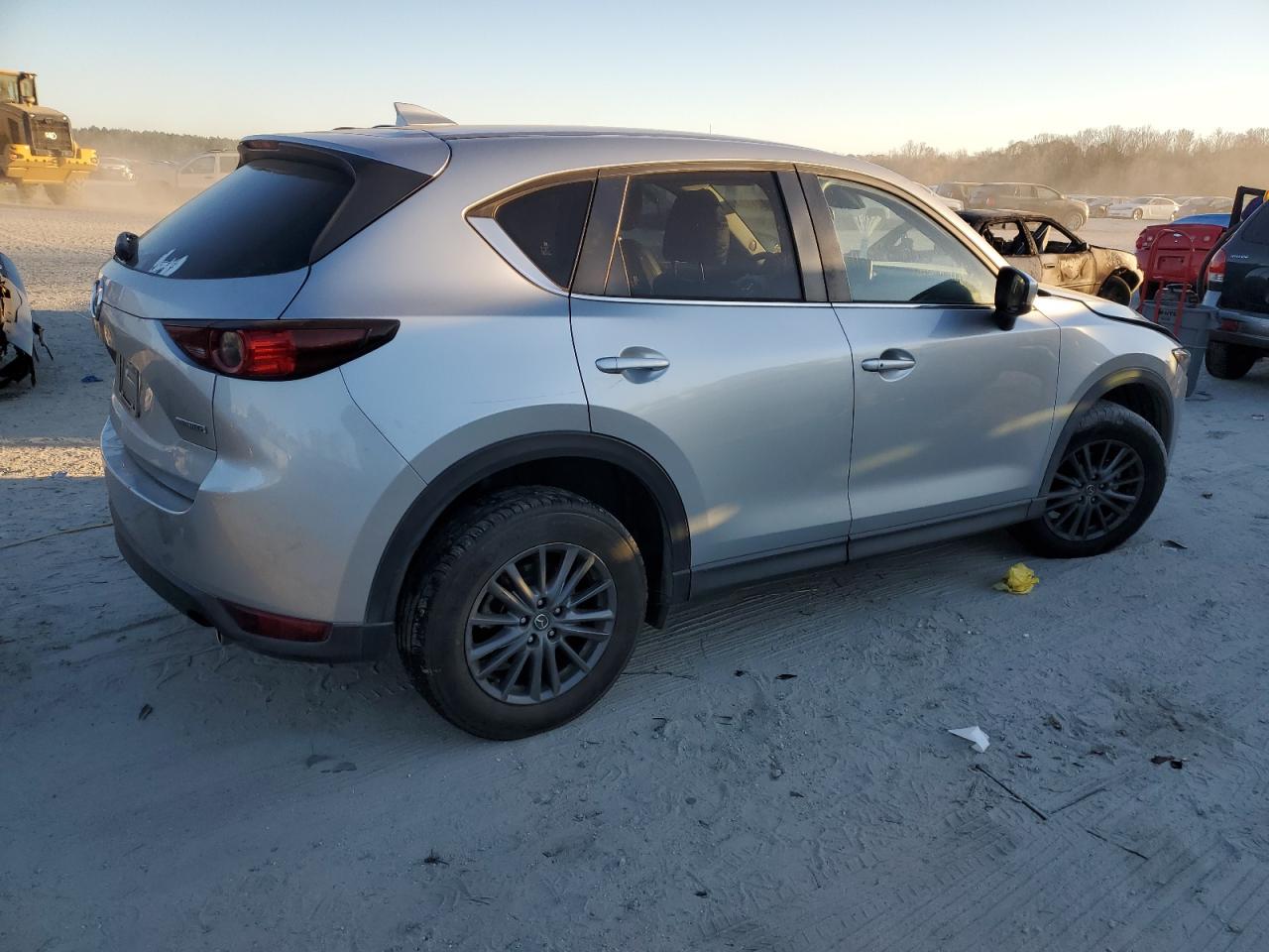 2021 Mazda CX-5 VIN JM3KFBCM5M0451021 Copart auction photo, front end damage thumbnail 3