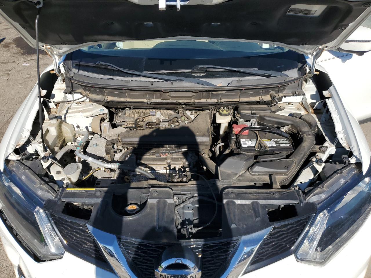2016 Nissan Rogue VIN KNMAT2MT1GP688331 Copart auction photo, side / rear end damage thumbnail 14