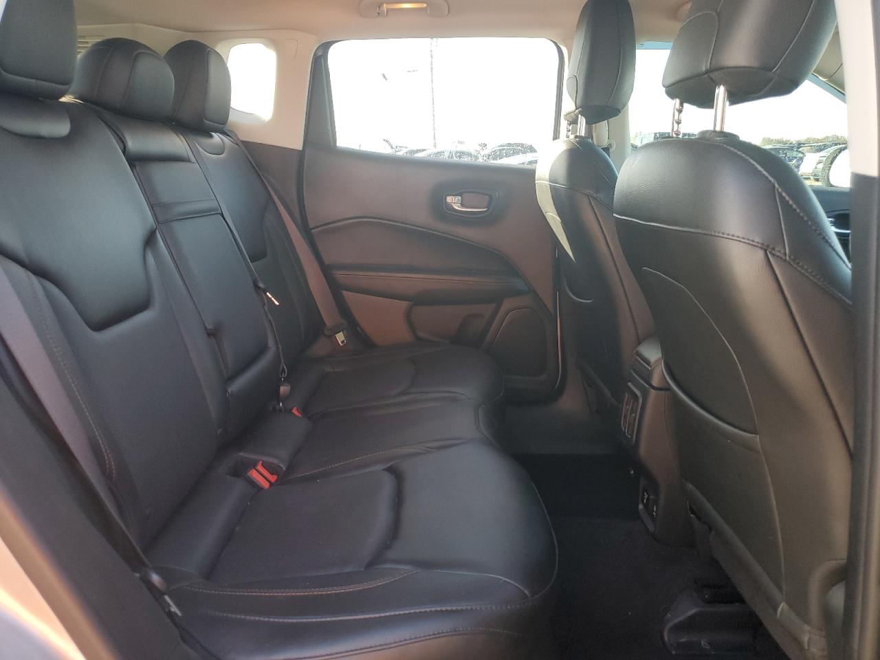 2018 Jeep Compass VIN 3C4NJDCB8JT262604 Copart auction photo, rear end / undercarriage damage thumbnail 11