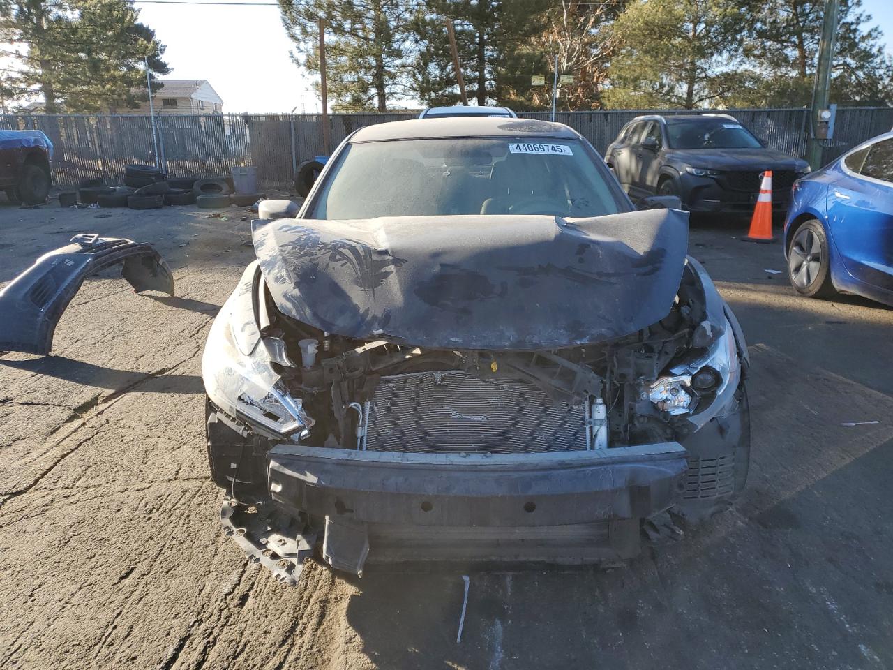 2017 Nissan Altima VIN 1N4AL3AP8HC254127 Copart auction photo, front end damage thumbnail 5