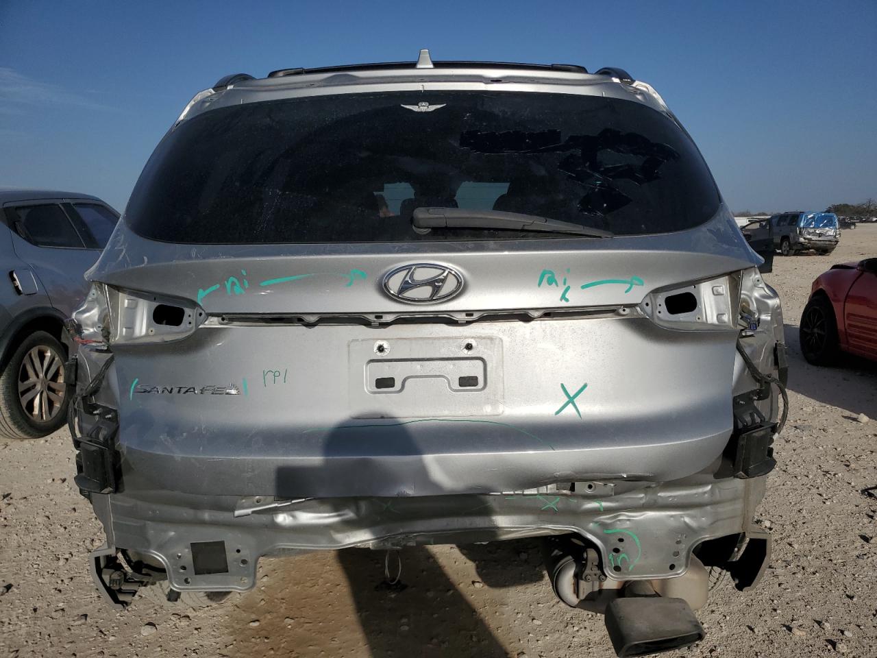 2022 Hyundai Santa Fe VIN 5NMS64AJ1NH422596 Copart auction photo, rear end / minor dent/scratches damage thumbnail 6