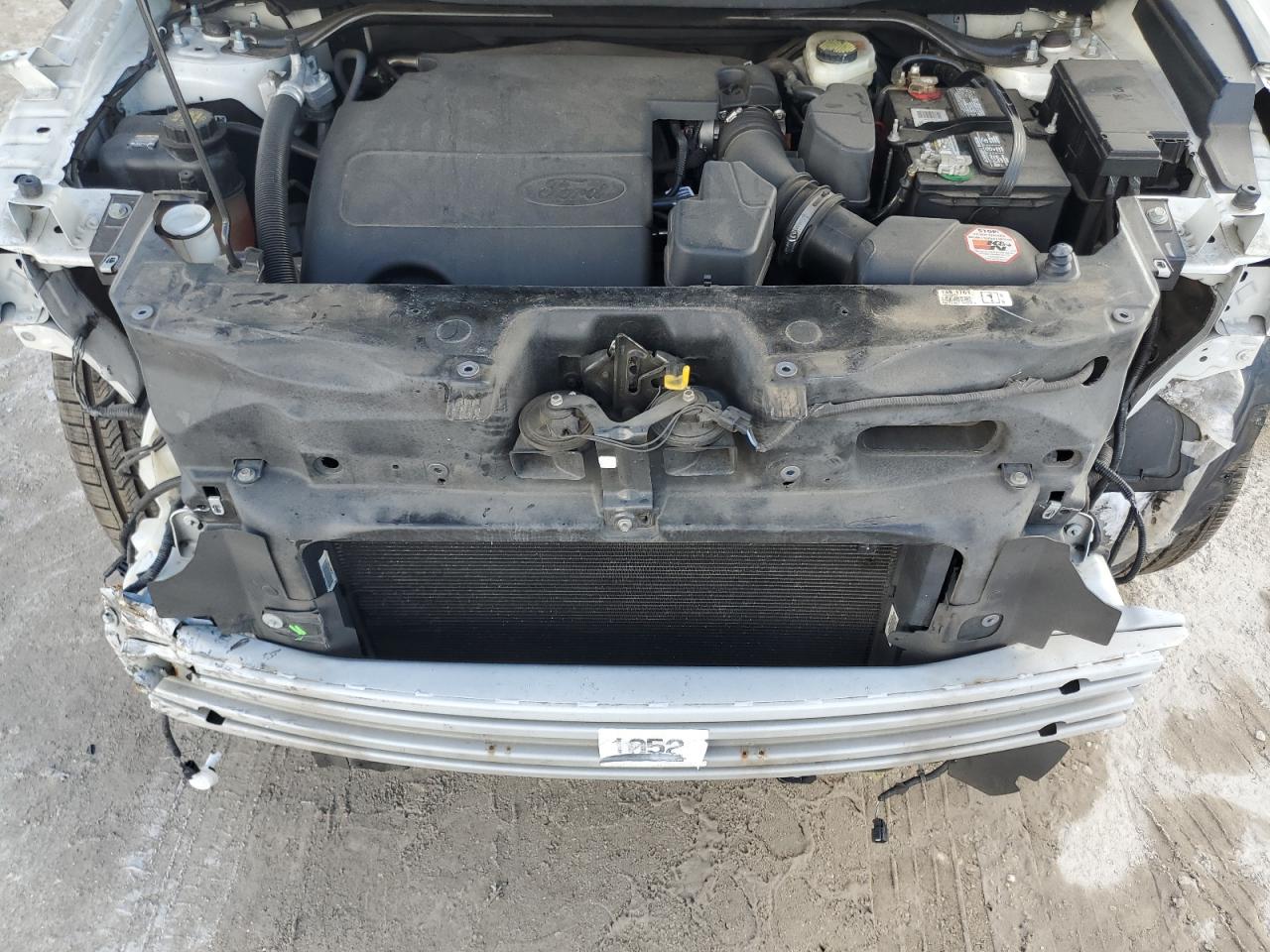 2016 Ford Explorer VIN 1FM5K7F89GGA13106 Copart auction photo, side / minor dent/scratches damage thumbnail 11