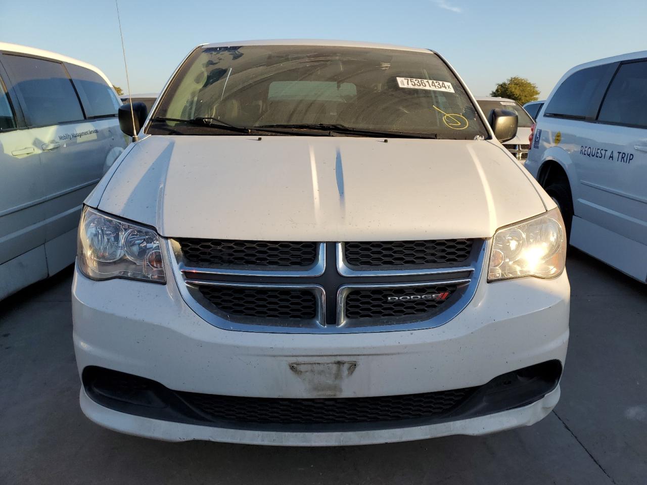 2019 Dodge Caravan VIN 2C7WDGBG6KR728466 Copart auction photo, minor dent/scratches damage thumbnail 5
