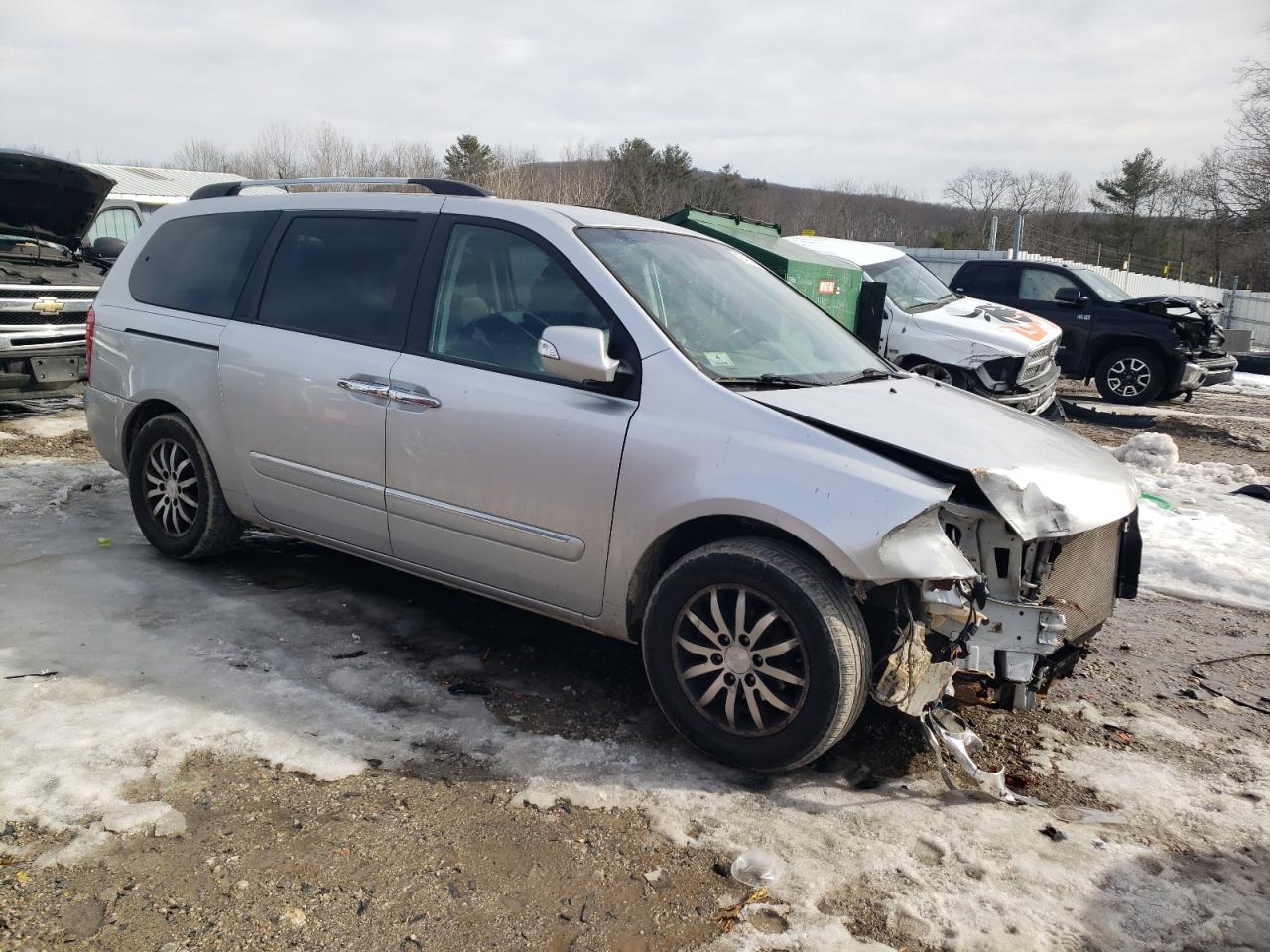 2012 KIA Sedona VIN KNDMH4C74C6498392 Copart auction photo, front end damage thumbnail 4