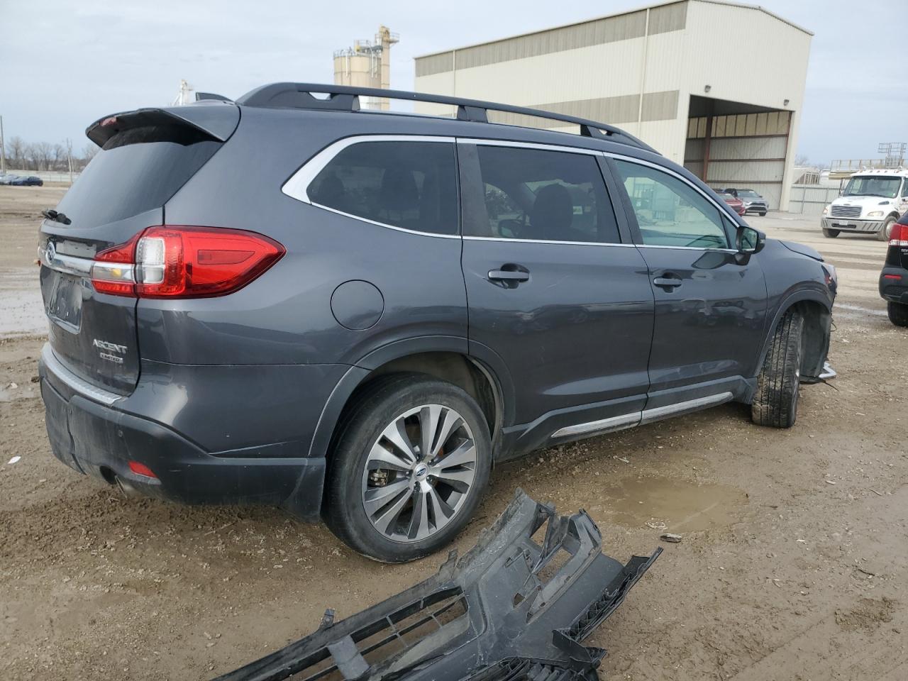 2020 Subaru Ascent VIN 4S4WMAPD8L3406667 Copart auction photo, front end / undercarriage damage thumbnail 3