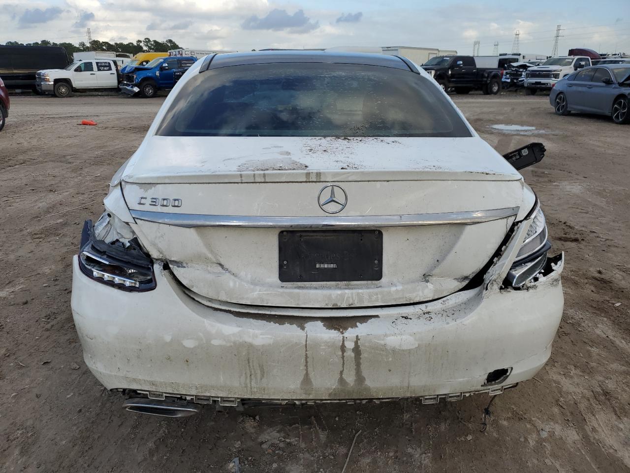 2016 Mercedes-Benz C-klasse VIN WDDWF4JB3GR151331 Copart auction photo, all over damage thumbnail 6