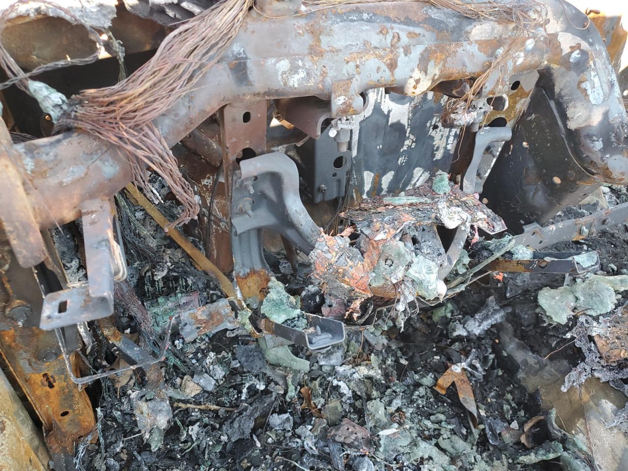 2008 Chevrolet Silverado VIN 1GCHC24K48E216997 Copart auction photo, burn damage thumbnail 9