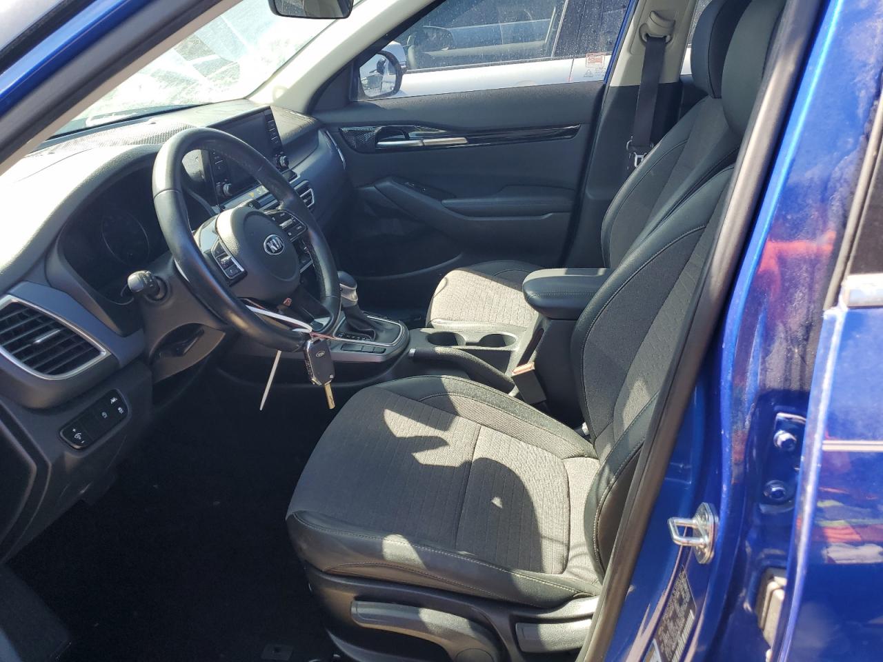 2021 KIA Seltos VIN KNDEU2AA9M7206590 Copart auction photo, water/flood damage thumbnail 7