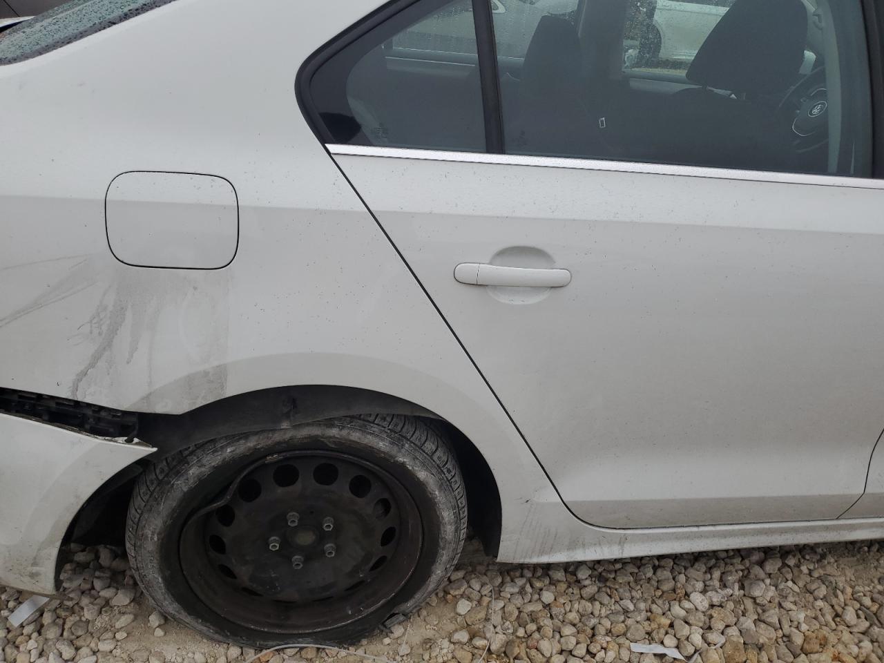 2017 Volkswagen Jetta VIN 3VW2B7AJ2HM255001 Copart auction photo, rear end / undercarriage damage thumbnail 10