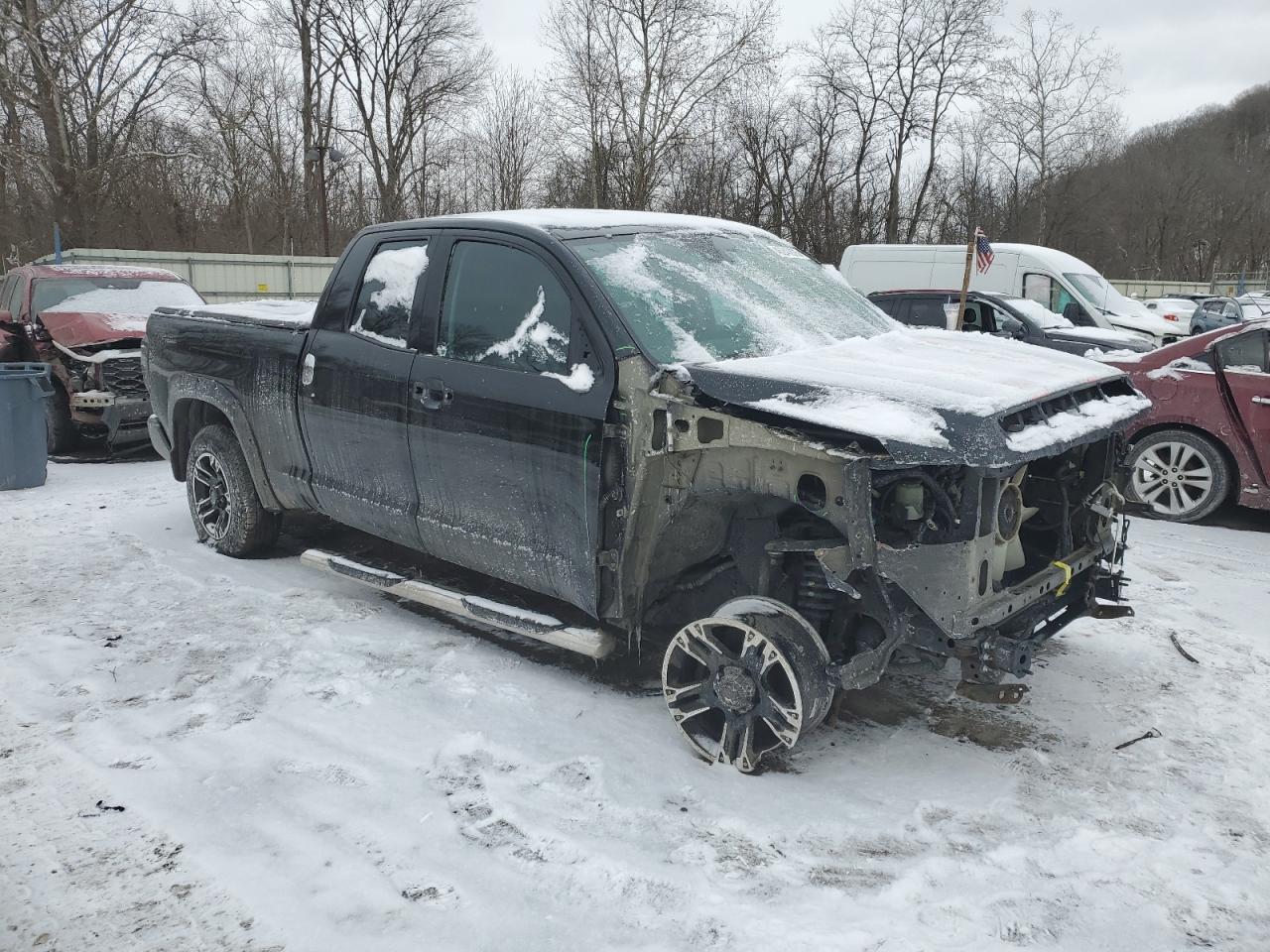 2018 Toyota Tundra VIN 5TFUM5F1XJX079026 Copart auction photo, front end / rear end damage thumbnail 4