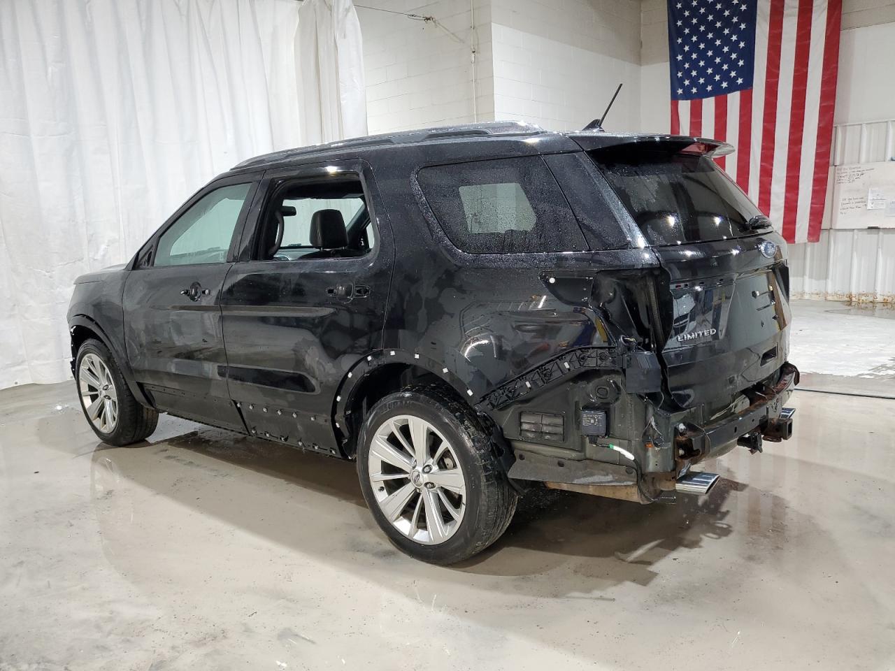 2019 Ford Explorer VIN 1FM5K8F84KGA11181 Copart auction photo, side / front end damage thumbnail 2