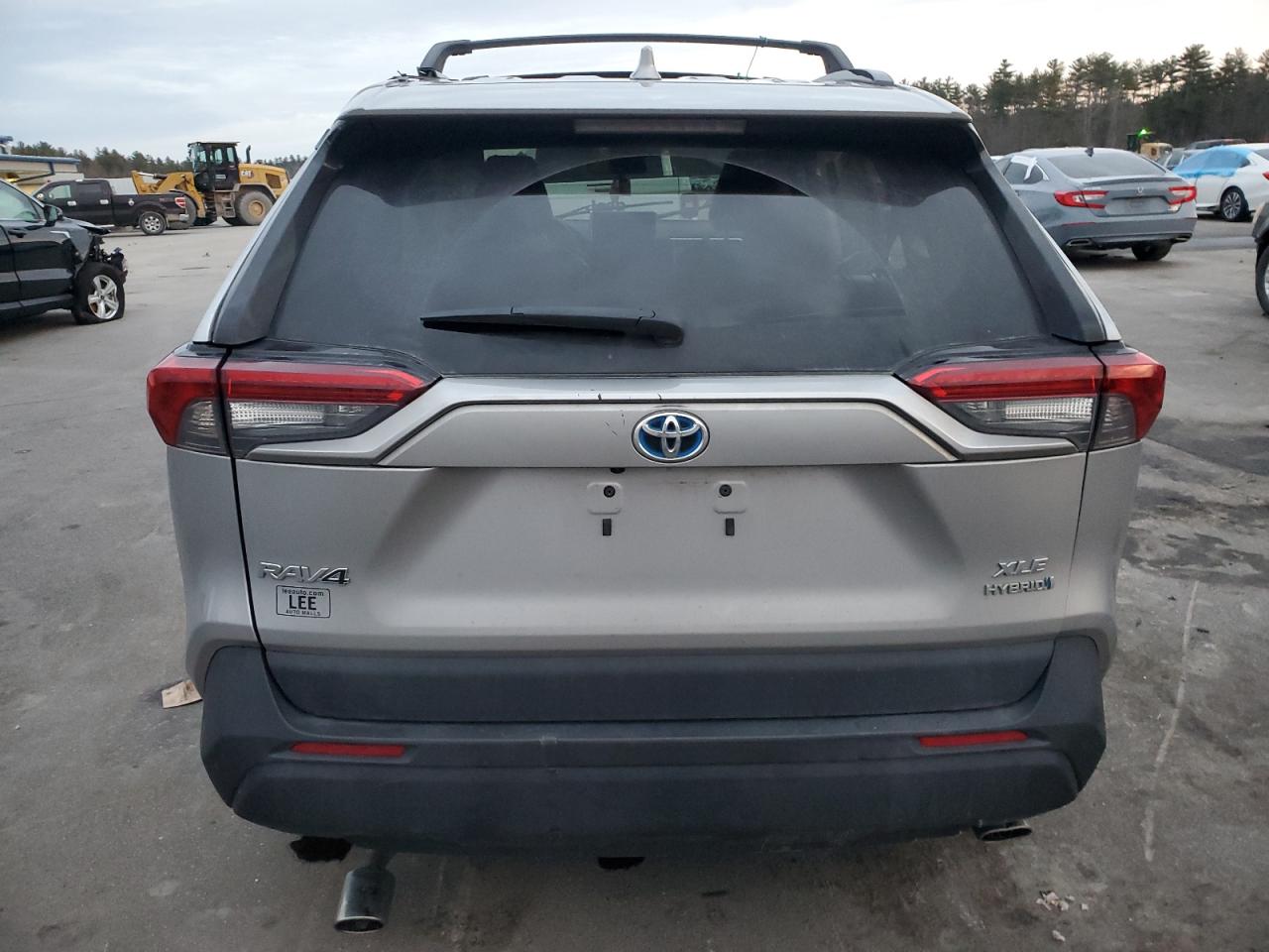 2022 Toyota RAV 4 VIN 4T3B6RFV1NU068468 Copart auction photo, all over damage thumbnail 6
