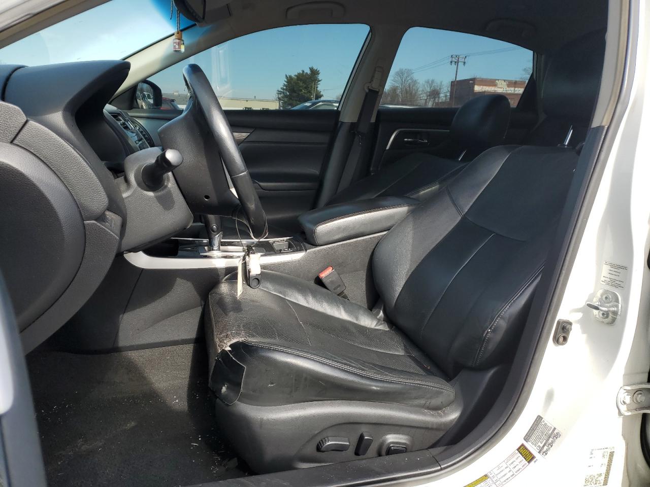 2013 Nissan Altima VIN 1N4AL3AP1DC245196 Copart auction photo, front end / minor dent/scratches damage thumbnail 7